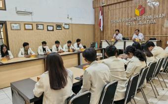 ToT Bawaslu Goes to School