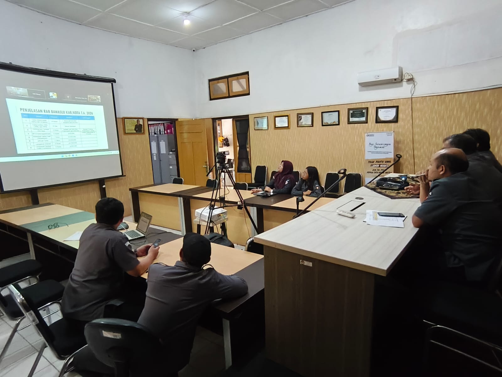rapat rab