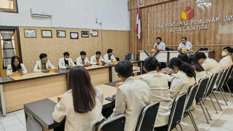 ToT Bawaslu Goes to School
