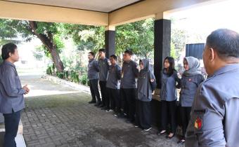 kegiatan apel pagi rutinan